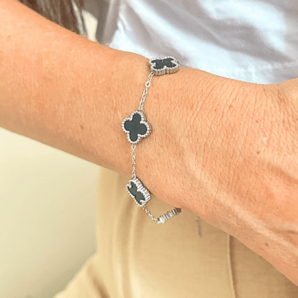 Pulseira Trevo Preto em Aço Inoxidável - Image 2